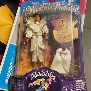 NIP 1994 Musical Vintage Aladdin Doll from Disney